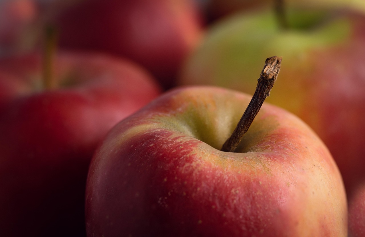 Apple, healthy, red — The Benefits of Playing on a Casino Guarantee Site